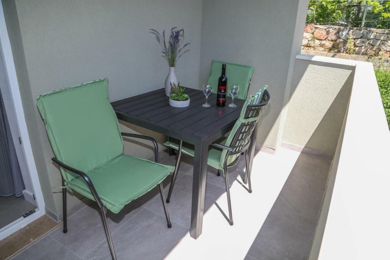 Apartments Paradise Hvar Хвар Экстерьер фото